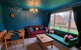 Apartment 9 3/4